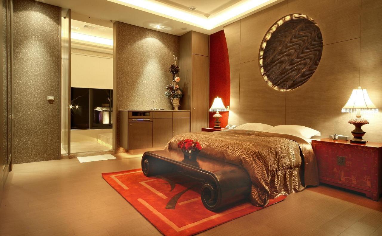 Spring Young Motel Fengyuan Exterior foto